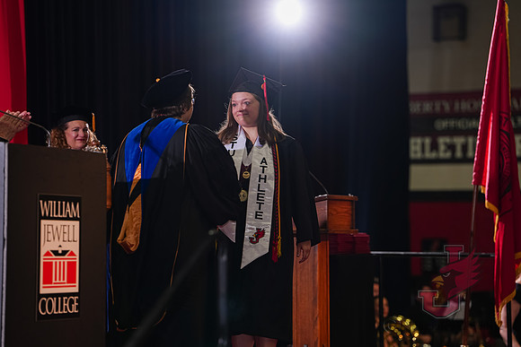 26.05.16 SLE Commencement 128