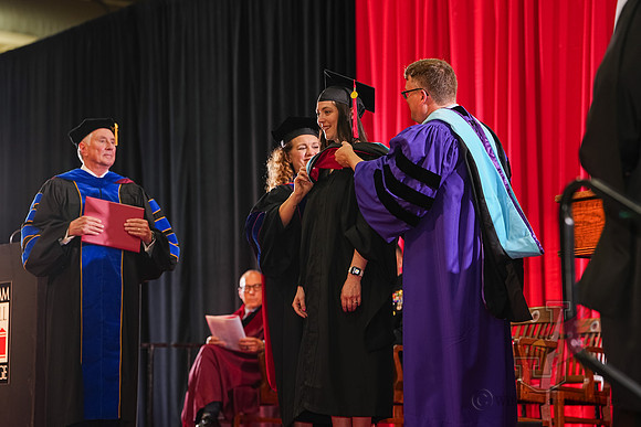 26.05.16 SLE Commencement 190