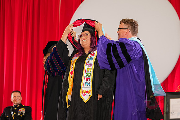 26.05.16 SLE Commencement 192
