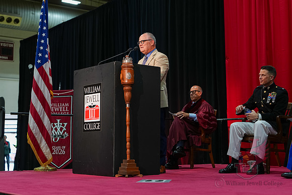 26.05.16 SLE Commencement 199