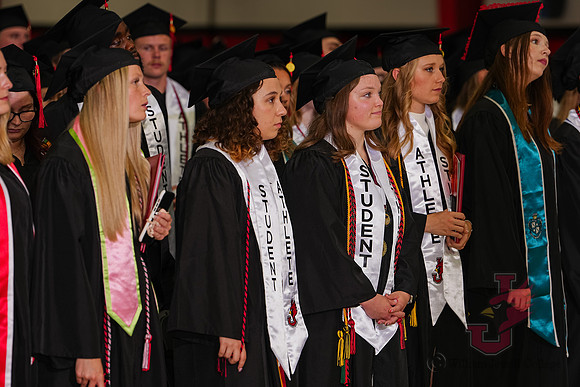 26.05.16 SLE Commencement 202