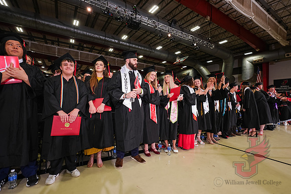 26.05.16 SLE Commencement 211