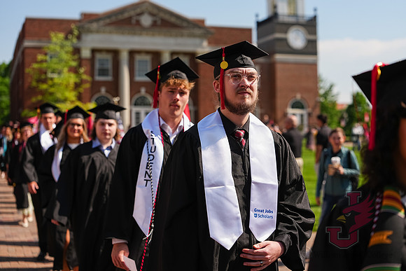 26.05.16 SLE Graduation Walk Around the Quad and Candids 68