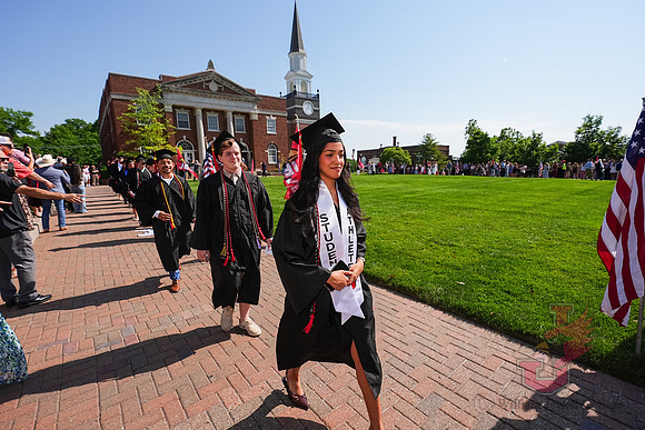 26.05.16 SLE Graduation Walk Around the Quad and Candids 77