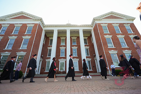 26.05.16 SLE Graduation Walk Around the Quad and Candids 86