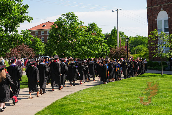26.05.16 SLE Graduation Walk Around the Quad and Candids 127