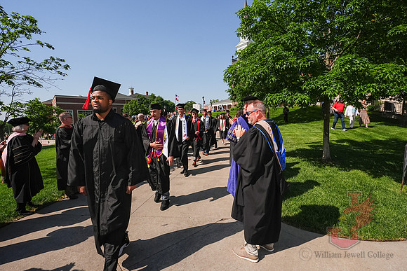 26.05.16 SLE Graduation Walk Around the Quad and Candids 138