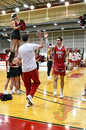 25.11.19 ATH MBB V Emporia State 3