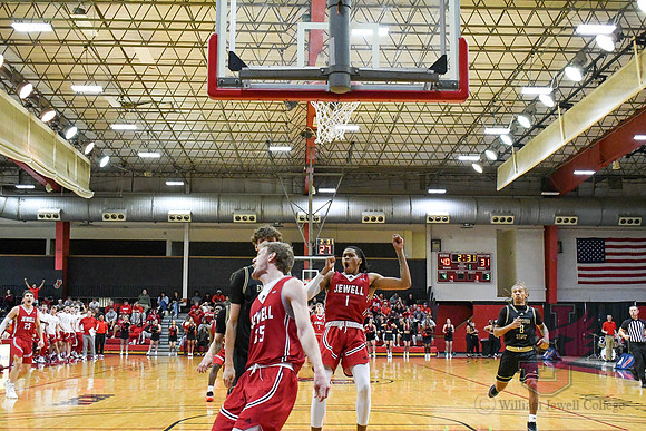 25.11.19 ATH MBB V Emporia State 13