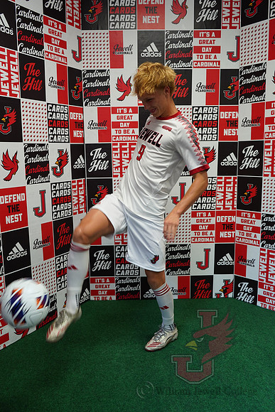 26.08.11 ATH MSOC Media Day 71