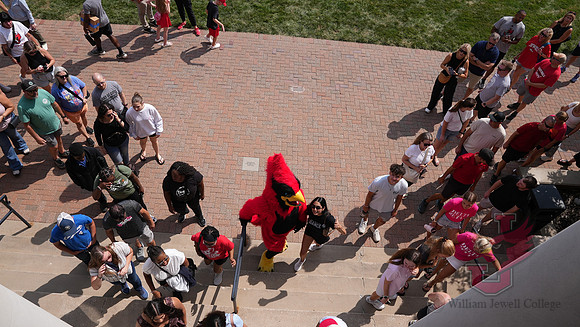 26.08.21 JSE [Walk Around the Quad] (for Special Events)18