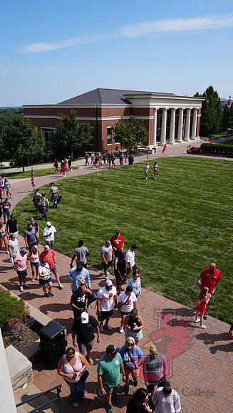 26.08.21 JSE [Walk Around the Quad] (for Special Events)20
