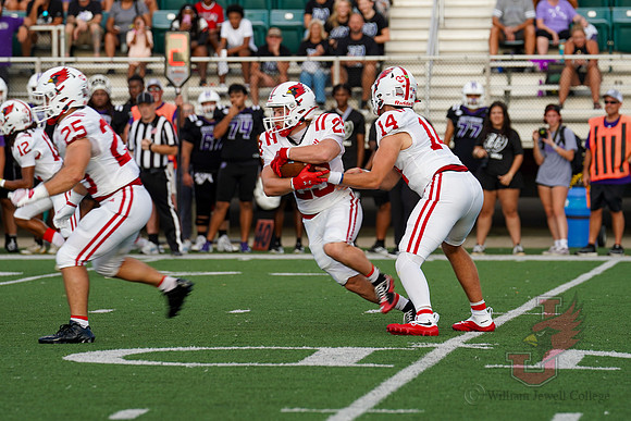 26.09.12 ATH FB V Kentucky Wesleyan-52