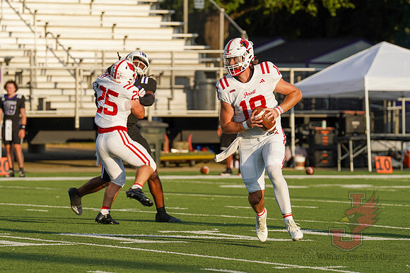26.09.12 ATH FB V Kentucky Wesleyan-43