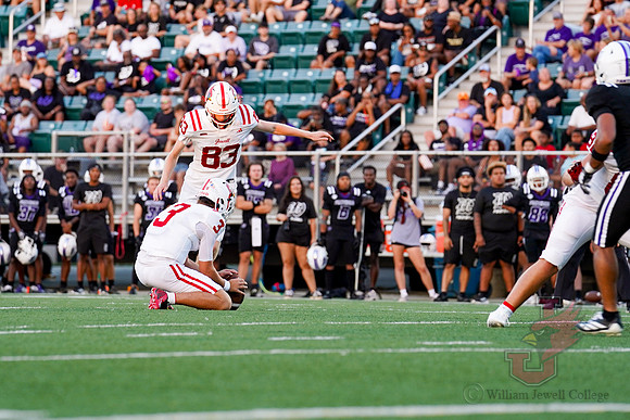 26.09.12 ATH FB V Kentucky Wesleyan-128