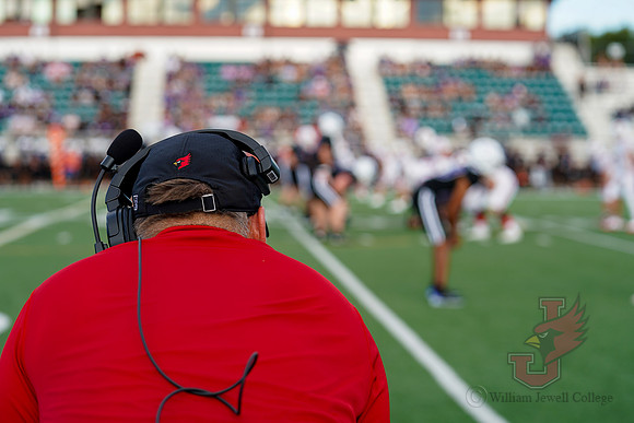 26.09.12 ATH FB V Kentucky Wesleyan-55