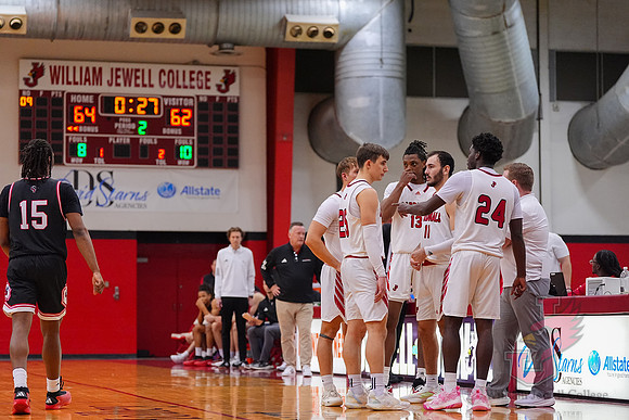25.01.16 ATH MBB V Lewis 16