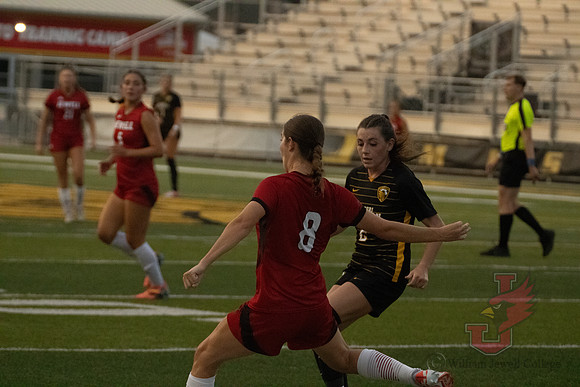 24.09.12 ATH WSOC V MWSU20