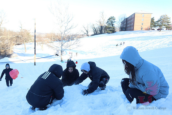 25.01.10 SLE Sledding 10