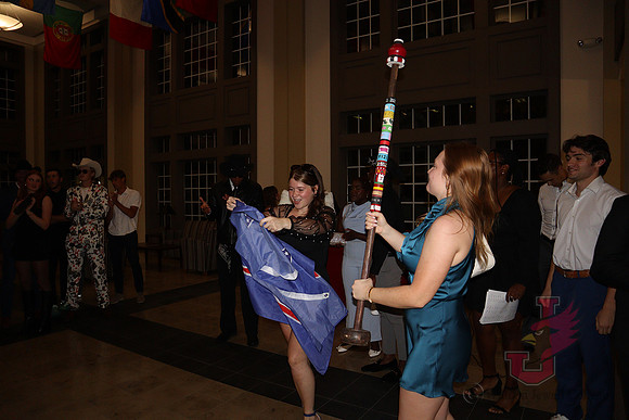 24.10.14 SLE Homecoming Casino Night 61