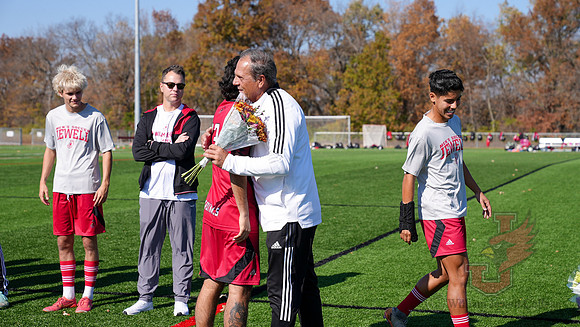 24.10.27 MSOC Senior Day-8