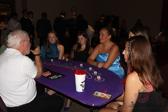 24.10.14 SLE Homecoming Casino Night 8