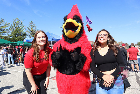 24.10.19 JSE Homecoming Tailgate 57