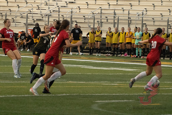 24.09.12 ATH WSOC V MWSU15