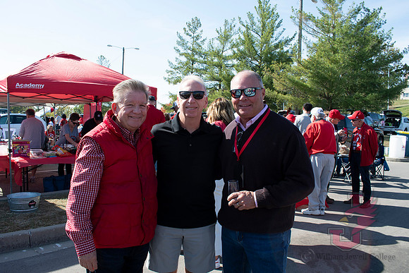 24.10.19 JSE Homecoming Tailgate 18