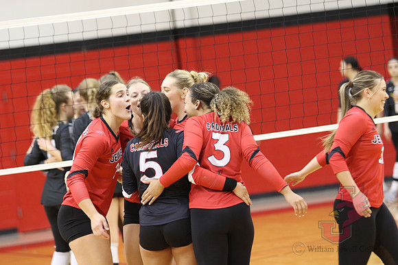 24.11.01 ATH VB V Quincy5