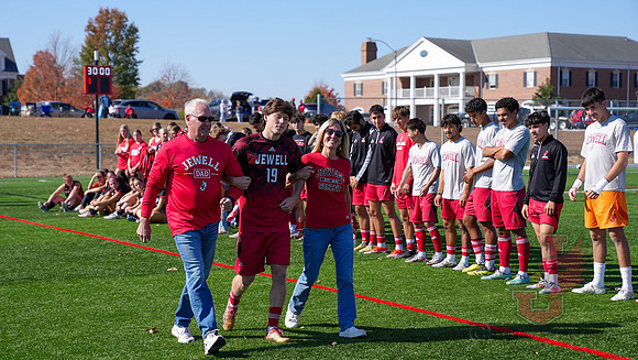 24.10.27 MSOC Senior Day-13