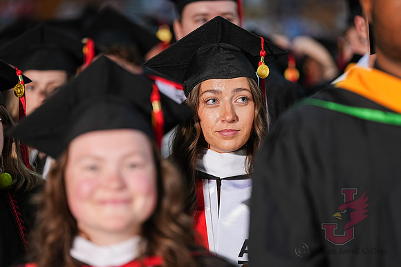 25.05.17 SLE Commencement 64