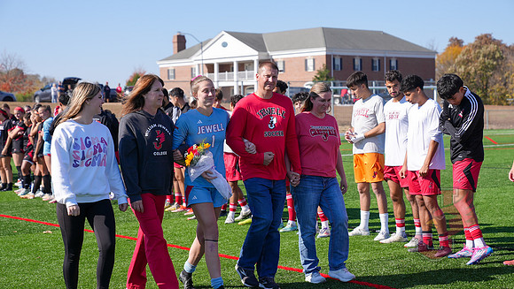 24.10.27 WSOC Senior Day-1