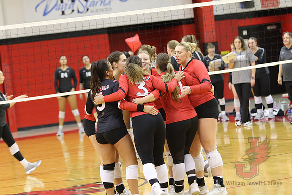 24.11.01 ATH VB V Quincy6