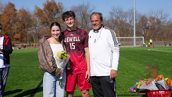 24.10.27 MSOC Senior Day-12