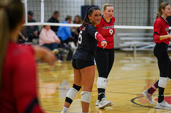 24.10.18 ATH VB V Crossover6