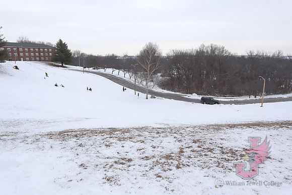 25.01.10 SLE Sledding 8