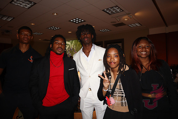 24.10.14 SLE Homecoming Casino Night 28