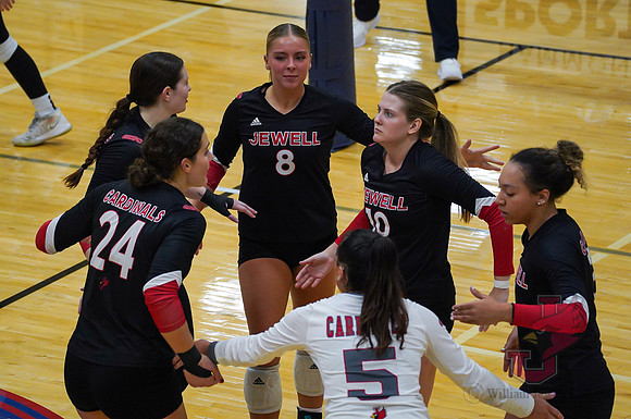 24.10.18 ATH VB V Crossover28