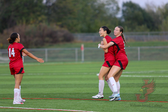 24.10.04 ATH WSOC V Quincy-48