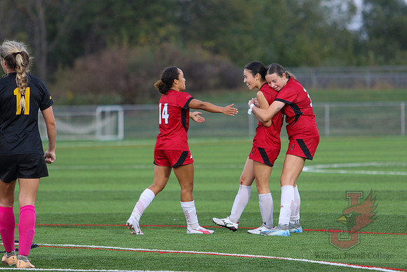 24.10.04 ATH WSOC V Quincy-49