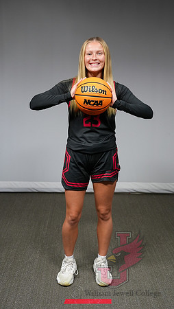 24.09.12 ATH WBB Media Day33