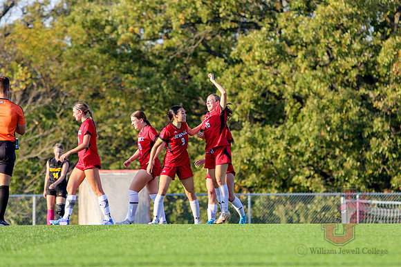 24.10.04 ATH WSOC V Quincy-37