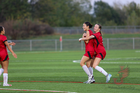 24.10.04 ATH WSOC V Quincy-47