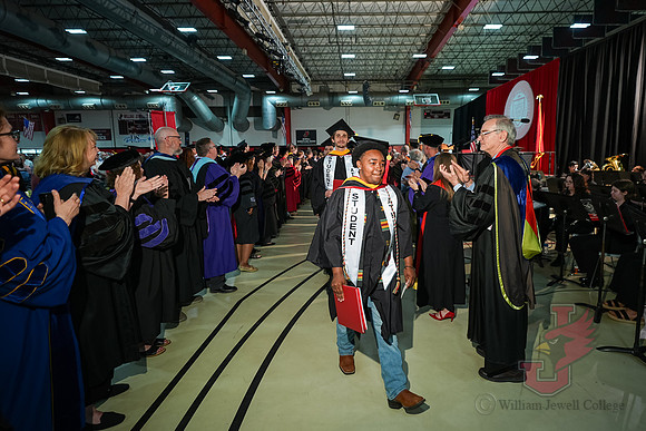 25.05.17 SLE Commencement 141