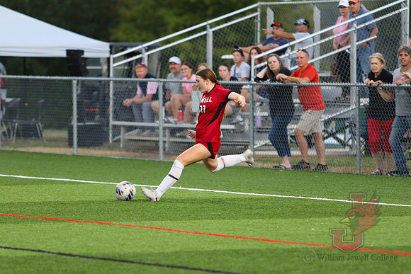 24.10.04 ATH WSOC V Quincy-55