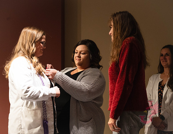24.12.14 SLE Nursing Pinning Ceremony 20