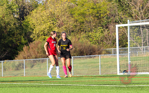 24.10.04 ATH WSOC V Quincy-10