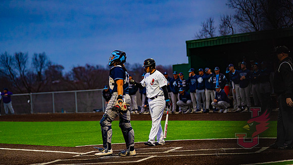 25.02.25 ATH BASE V. Winona 8