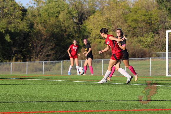 24.10.04 ATH WSOC V Quincy-5